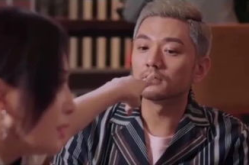 娱乐圈吃瓜八卦直播间,揭秘直播间的吃瓜盛宴